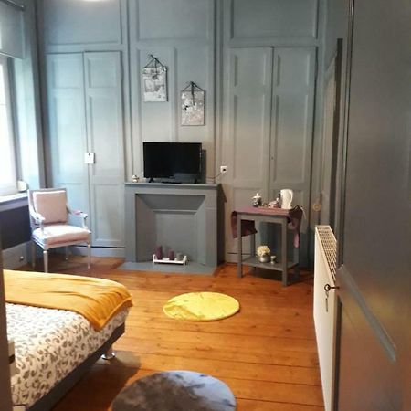 L'Escale Du XIX Eme Hotel Lillers ภายนอก รูปภาพ