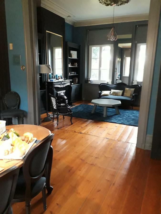 L'Escale Du XIX Eme Hotel Lillers ภายนอก รูปภาพ