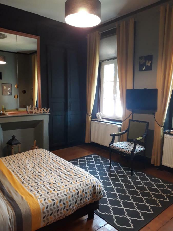 L'Escale Du XIX Eme Hotel Lillers ภายนอก รูปภาพ